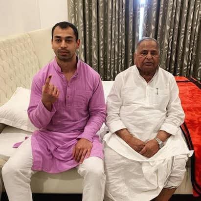बेहद दुखद खबर पूर्व मुख्यमंत्री मुलायम सिंह यादव के छोटे बेटे प्रतीक यादव का लखनऊ में निधन