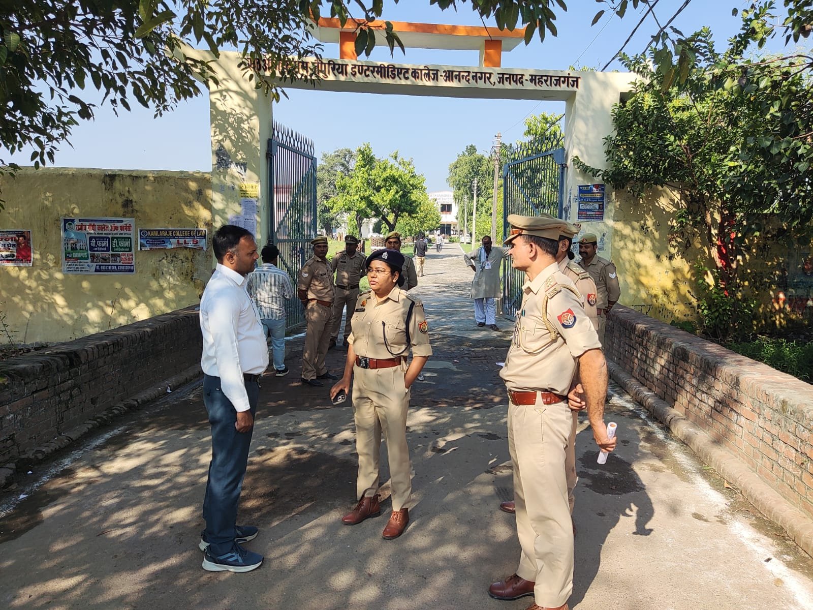 क्षेत्राधिकारी फरेंदा ने PET- 2026&nbsp; परीक्षा केंद्रों की सुरक्षा व्यवस्था परखी